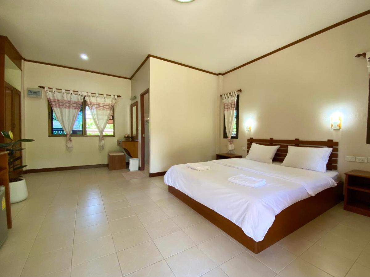 Mom And Me Resort & Farm Doi Saket Exterior foto